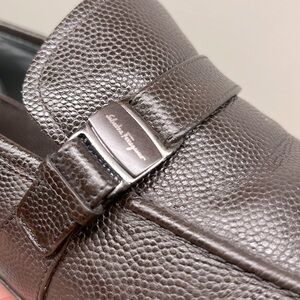Size 11 1/2 2E Salvatore Ferragamo dark brown pebbled leather.  
EUC - see pics